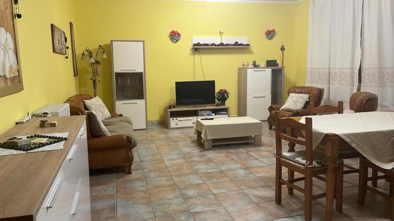 شقة Casa Antonia تيمبيو باوسانيا المظهر الخارجي الصورة